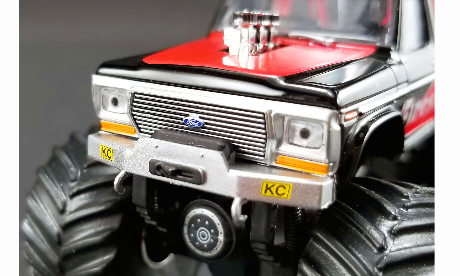 1974 Ford F-250 Monster Truck - (Firestone) - Image 6