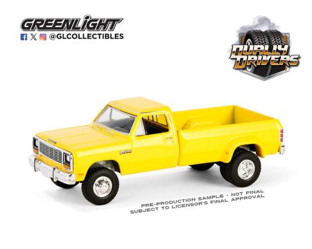 1982 Dodge Ram D350 Dually - Construction Yellow